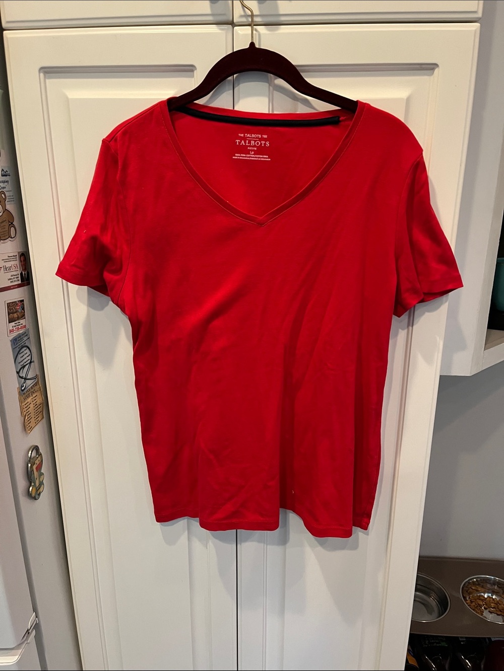 Talbots LP Red V Neck Tee Shirt 
Red
Tiny hole not noticeable when worn